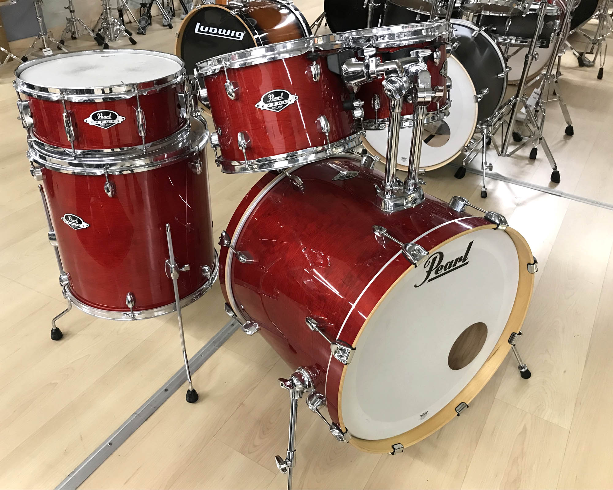 Pearl Export Red laterale sx